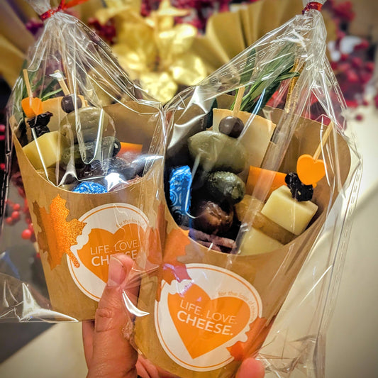 Winter Welcome Snack Tazza (4, 10 or 20 Pack of Snack Cups)